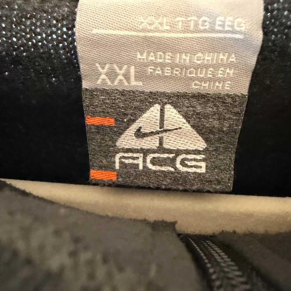 Nike ACG Gray Zip-Up Sweater - Picture 2 of 4